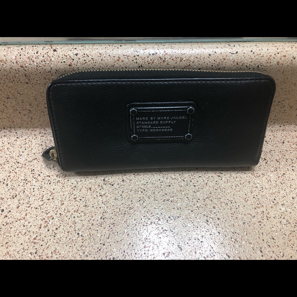 Pre Owned Marc by Marc Jacobs Wallet